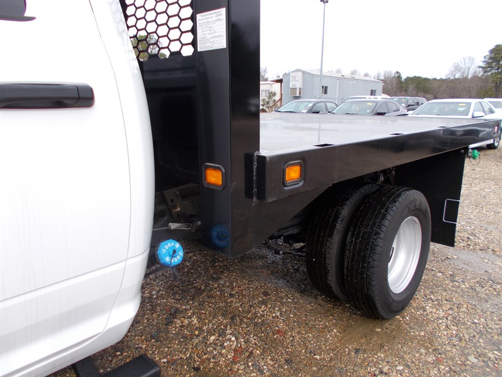 2022 Ram 3500 Tradesman photo 14