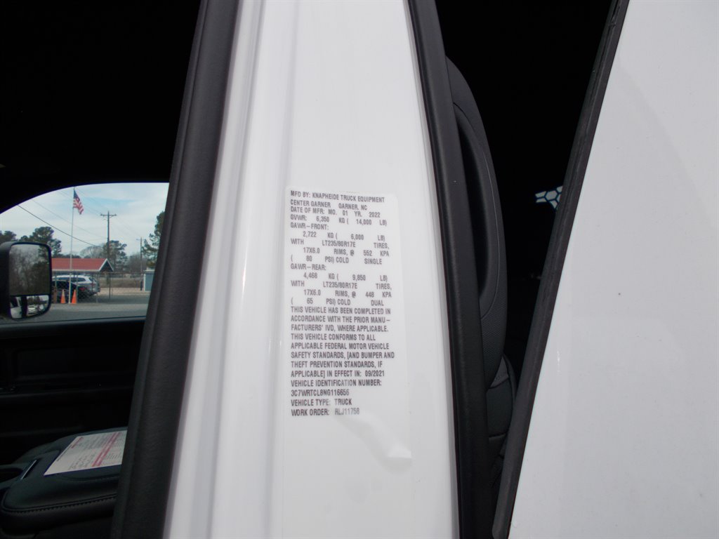 2022 Ram 3500 Tradesman photo 22