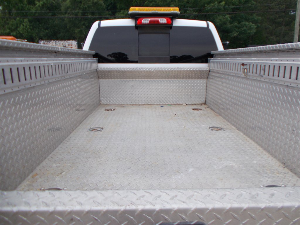 2015 Chevrolet Silverado 2500HD High Country photo 22