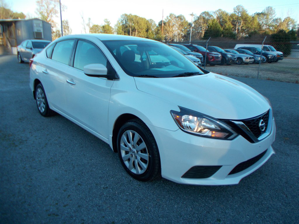 2017 Nissan Sentra SV's photo