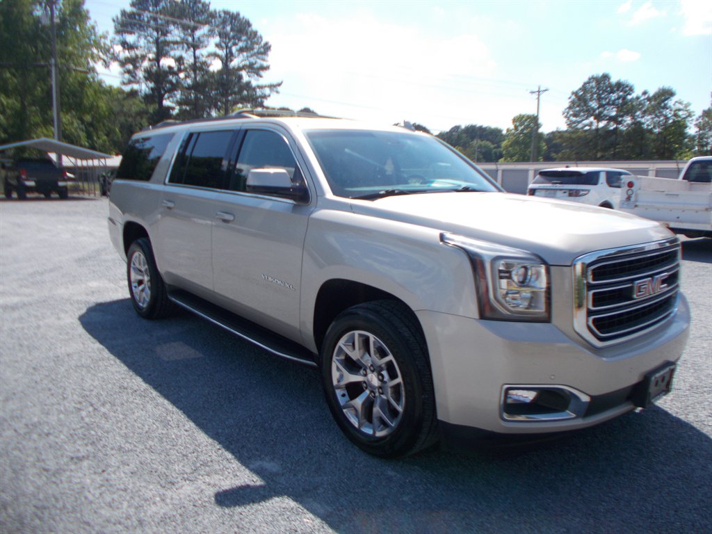 2015 GMC Yukon's photo