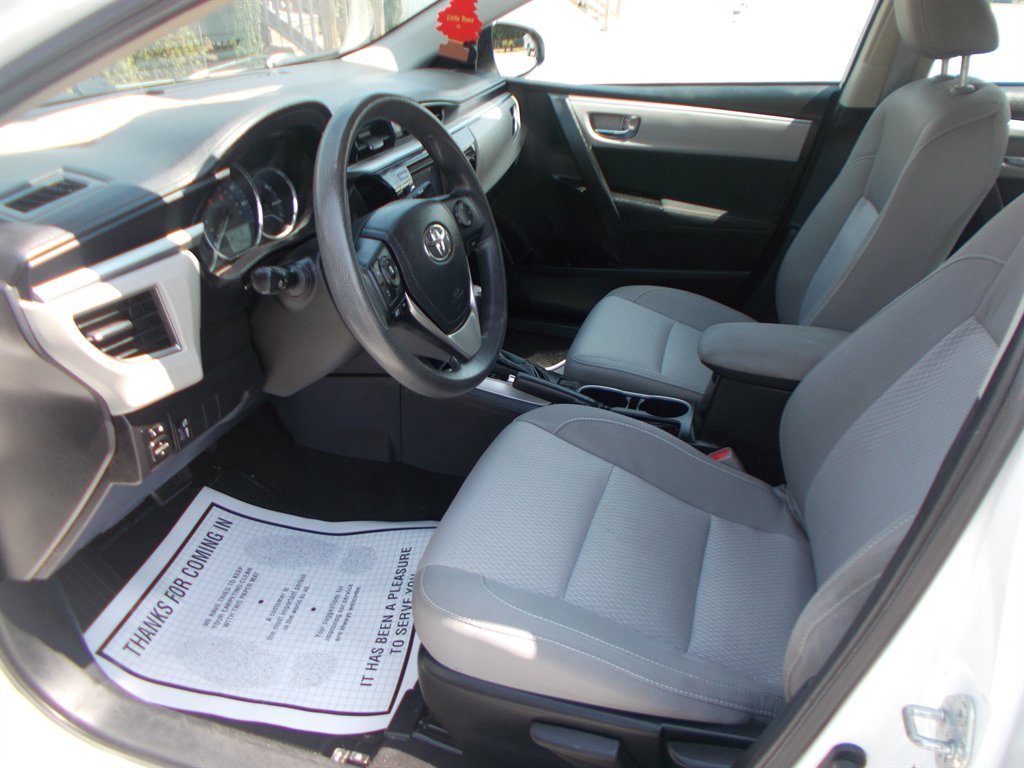 2014 Toyota Corolla LE - Photo 20