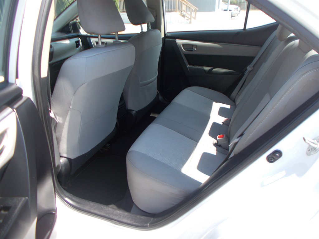 2014 Toyota Corolla LE - Photo 21