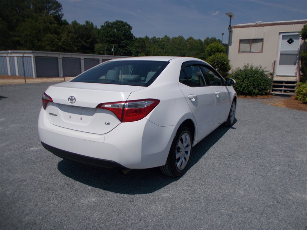 2014 Toyota Corolla LE - Photo 7