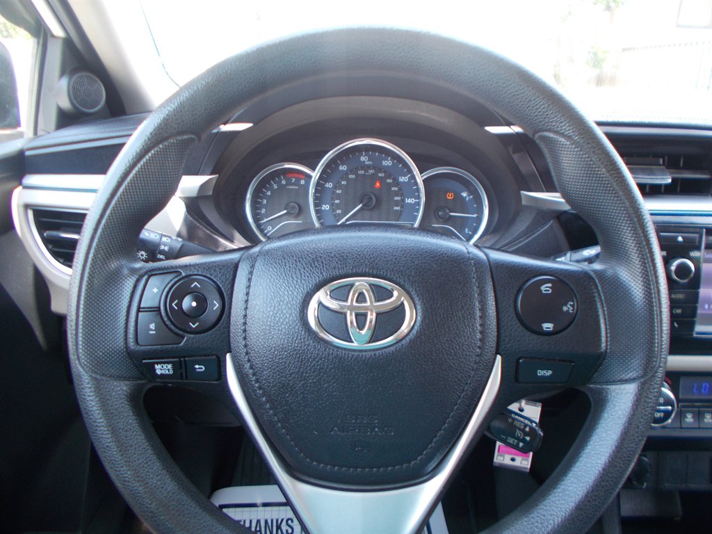 2014 Toyota Corolla LE - Photo 10
