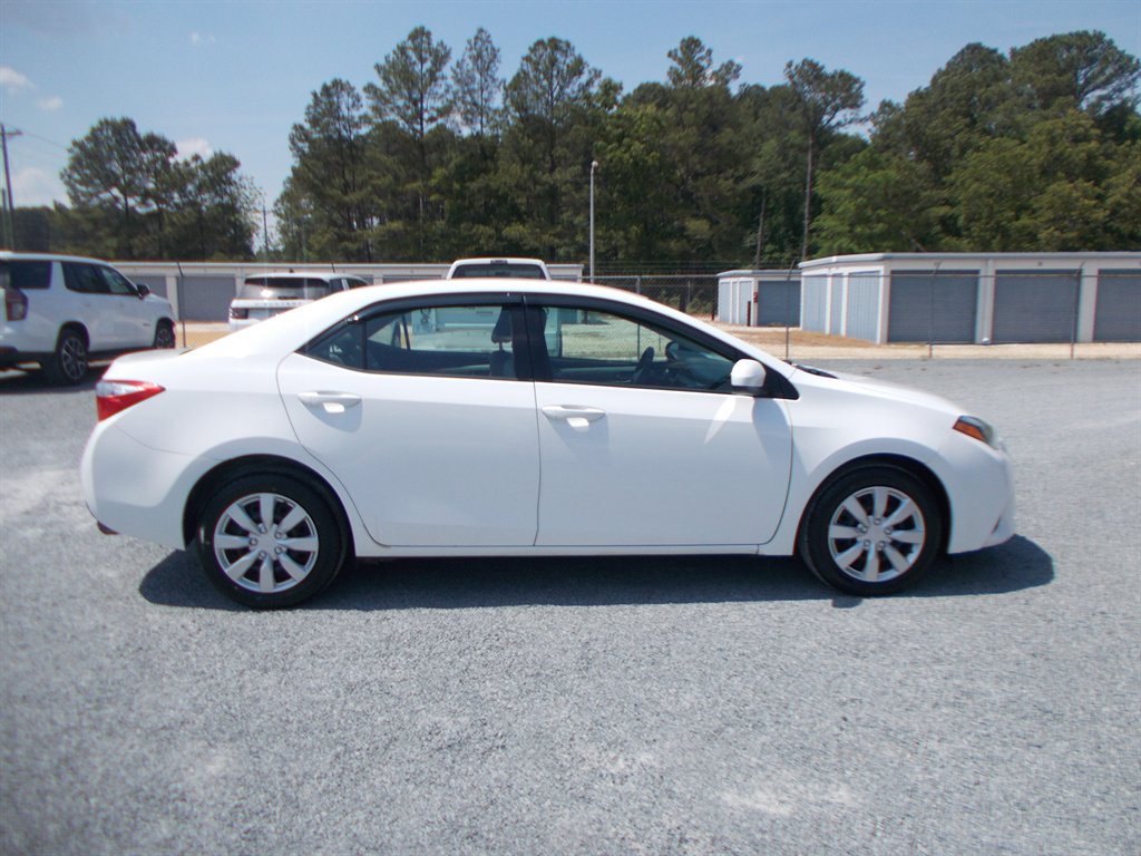 2014 Toyota Corolla LE - Photo 8