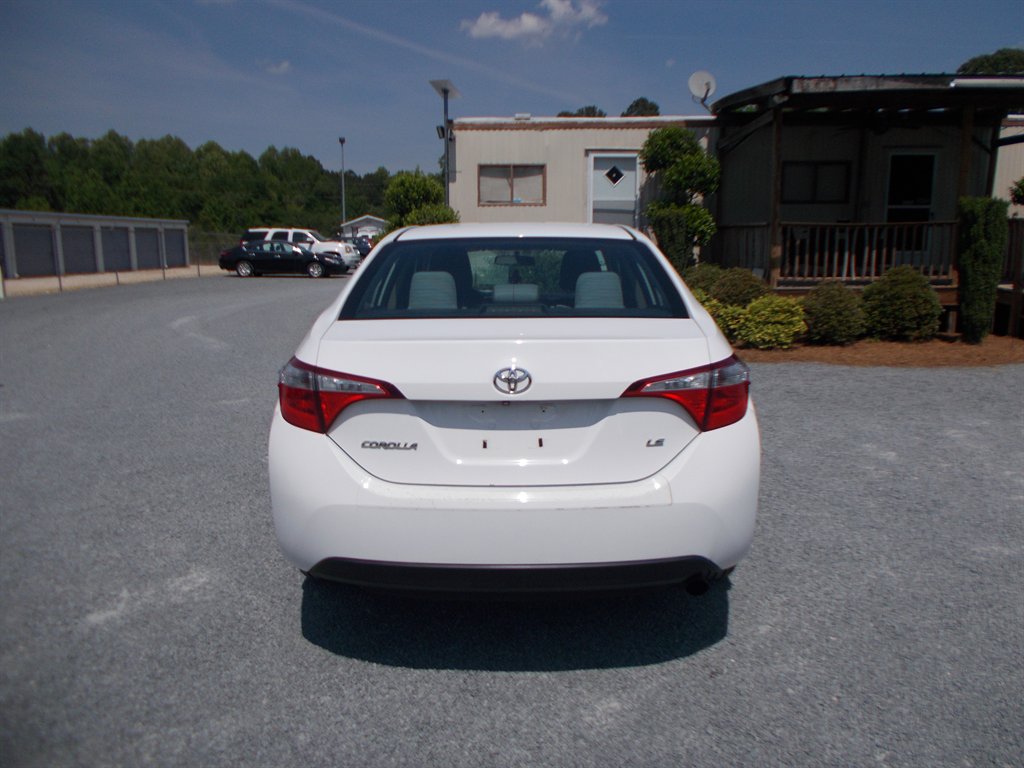 2014 Toyota Corolla LE - Photo 6